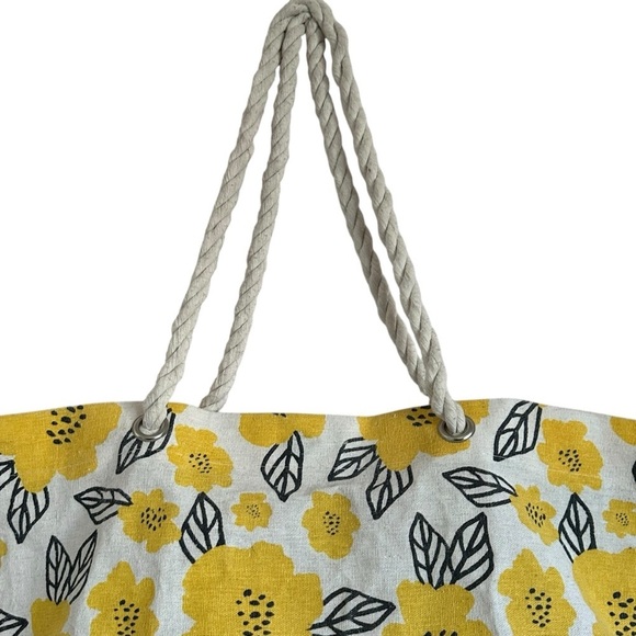 VERA NEUMANN CANVAS YELLOW FLOWER TOTE - Picture 11 of 14